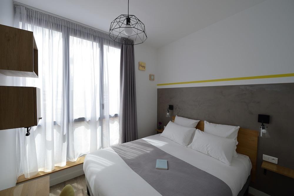 Hotel Terre Neuve Париж Экстерьер фото